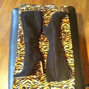 Shoe dazzle lace up high boots